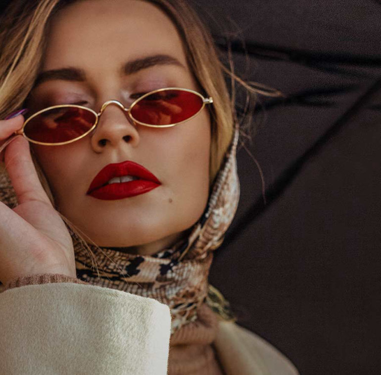 HOW SOON CAN YOU FLY AFTER LASER EYE SURGERY?