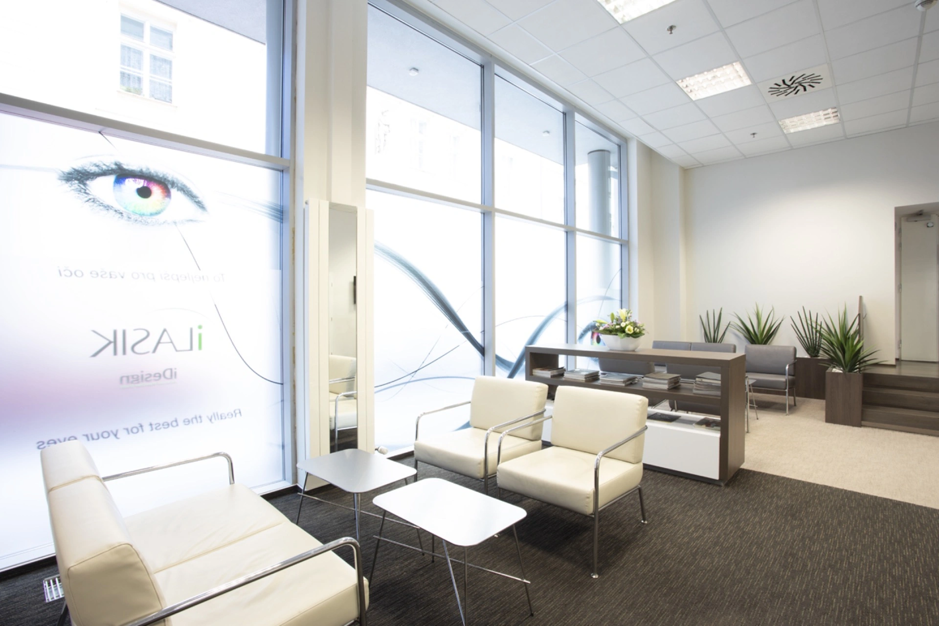 Modern eye clinics abroad